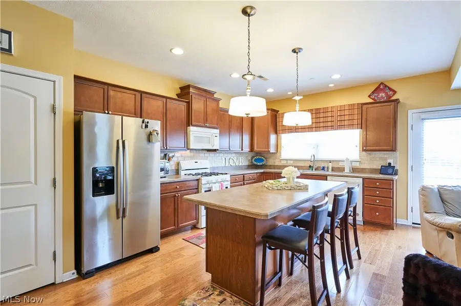 38083 Euclid Avenue #2, Willoughby, OH 44094 - #2