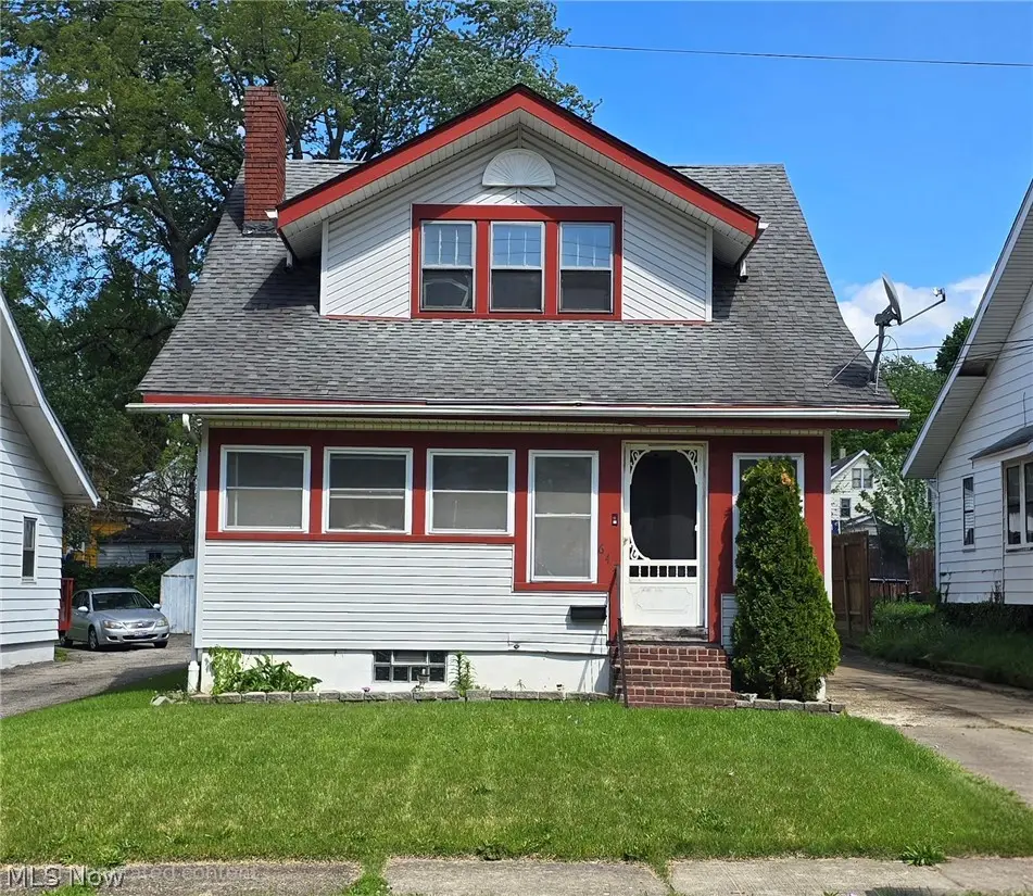 647 Columbia Avenue, Akron, OH 44310 - #1