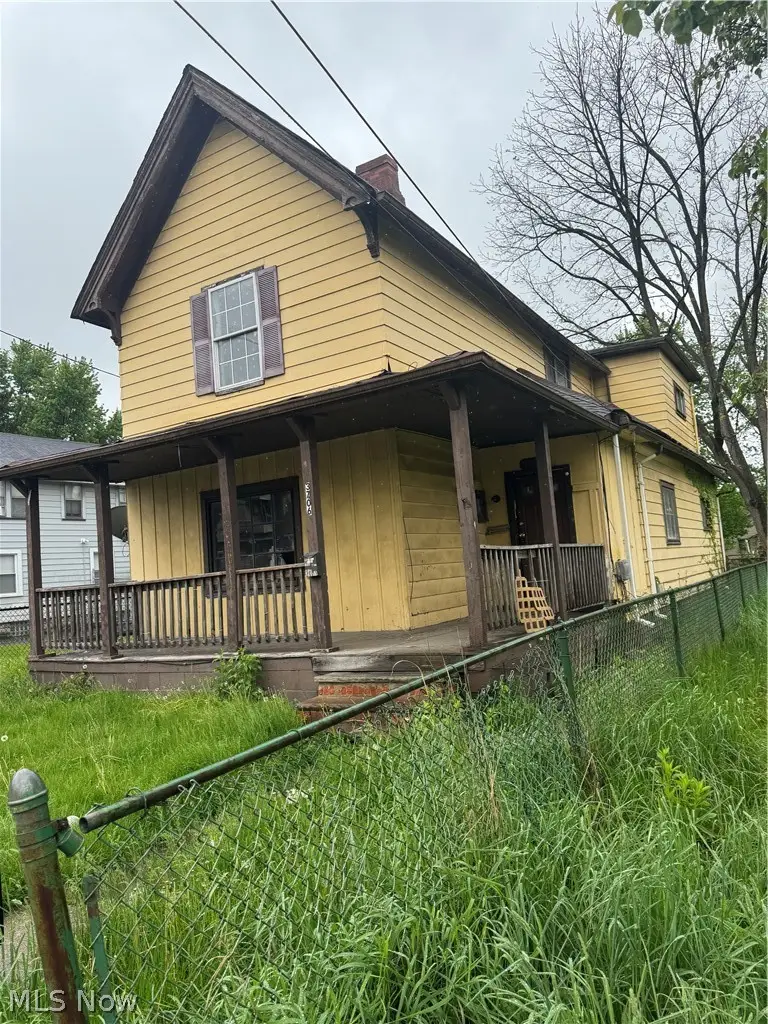 3706 E 71st Street, Cleveland, OH 44105 - #3