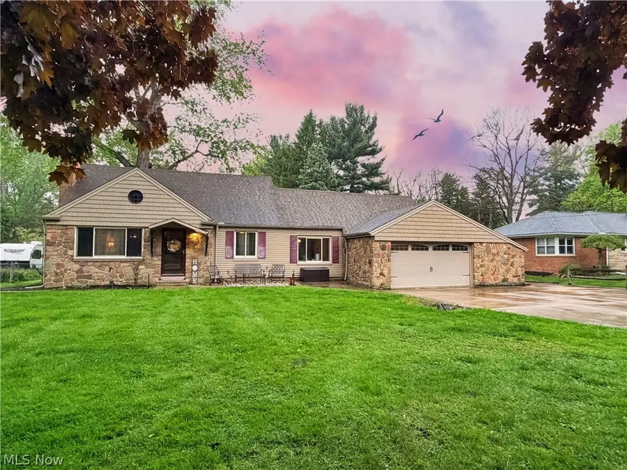 11039 Fitzwater Road, Brecksville, OH 44141 - #2