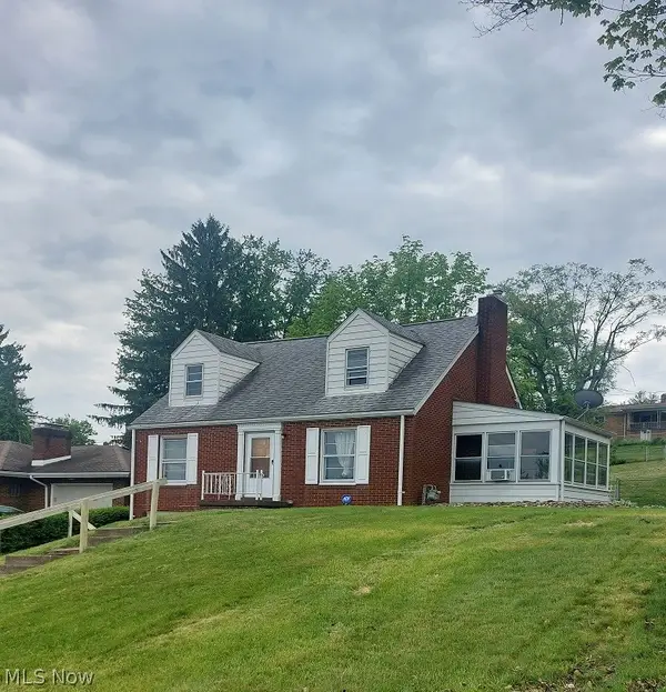 2915 Whitehaven Boulevard, Steubenville, OH 43952