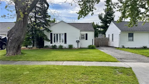 1206 Genesee Avenue, Mayfield Heights, OH 44124