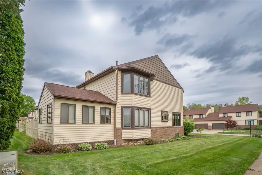 60 Picadilly Court #7A, Kent, OH 44240 - #3