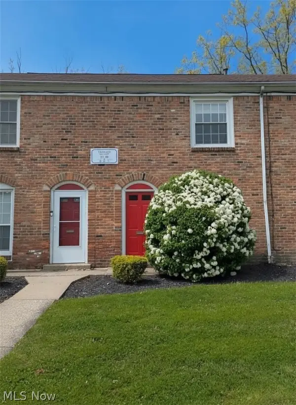 11 Trenton Square #T-36, Euclid, OH 44143