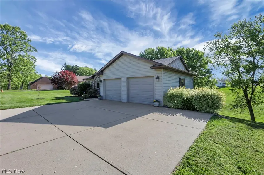 64264 Morrison Road, Cambridge, OH 43725 - #3