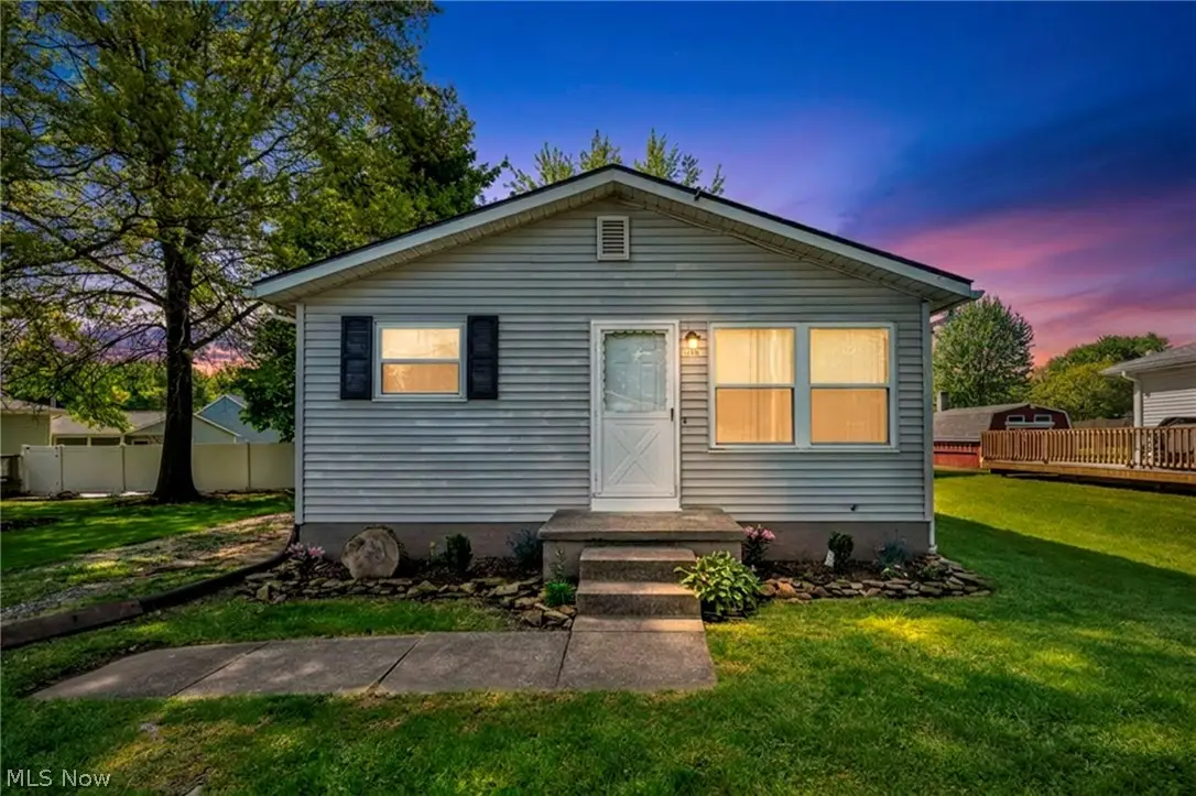 1144 Noble Street, Barberton, OH 44203 - #1