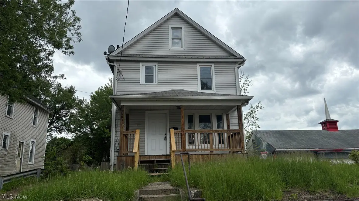 750 Brown Street, Akron, OH 44311 - #1