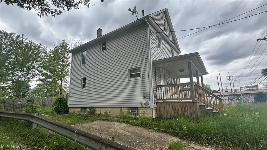 750 Brown Street, Akron, OH 44311 - #2