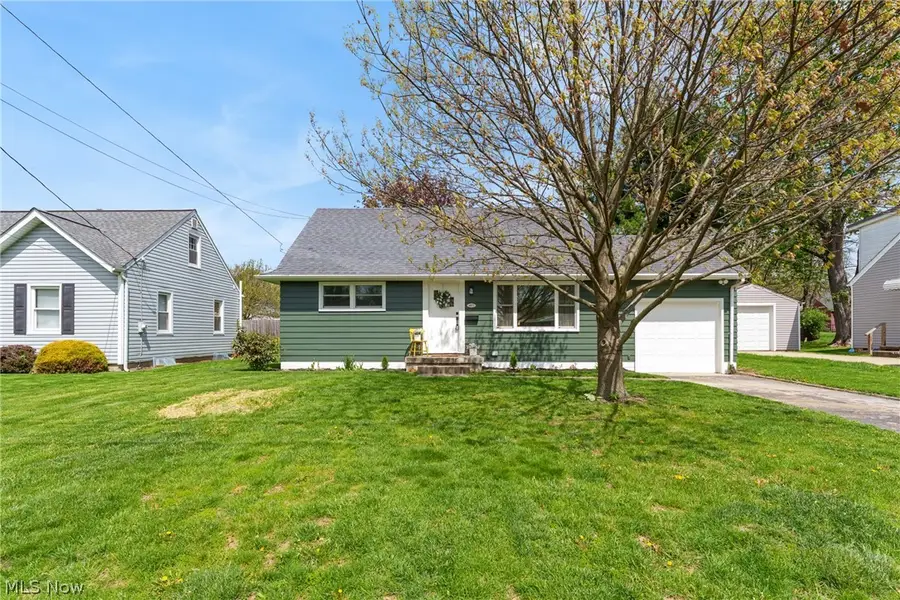 4871 15th Sw Street, Canton, OH 44710 - #2