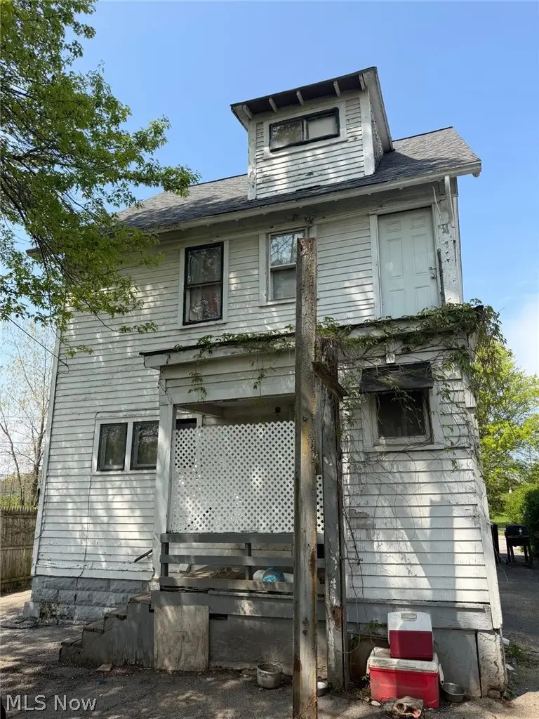 919 E 139th Street, Cleveland, OH 44110 - #3