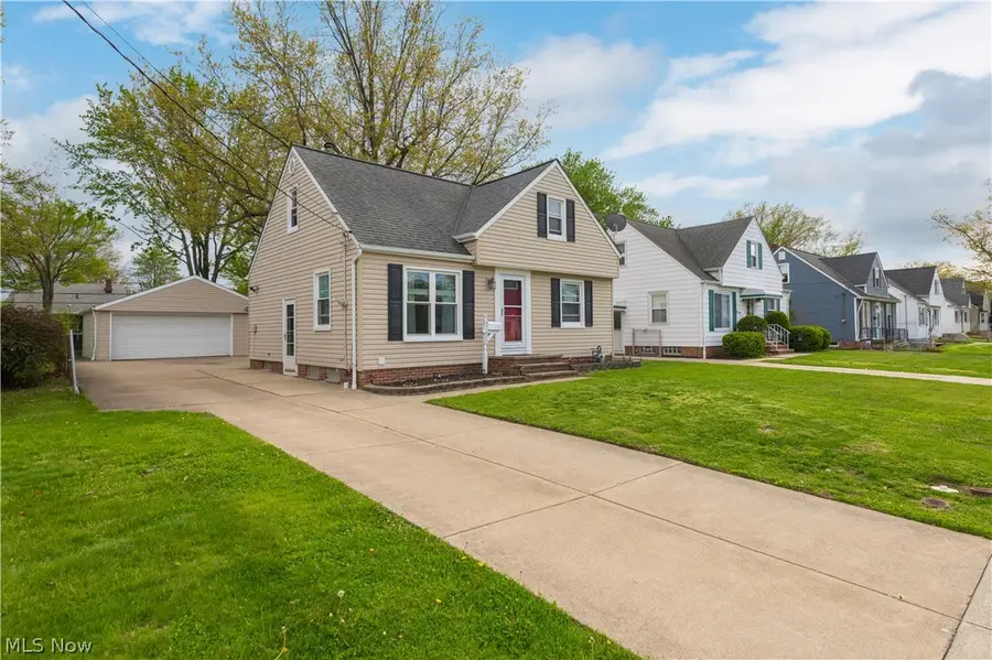 30414 Mildred Drive, Willowick, OH 44095 - #3