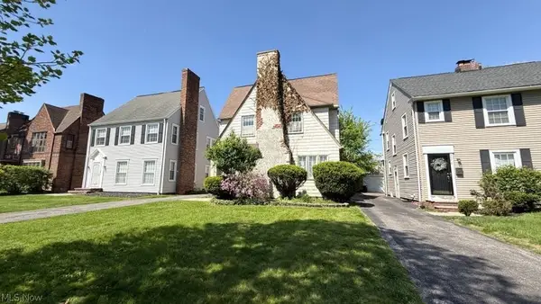 3574 Daleford Road, Shaker Heights, OH 44120