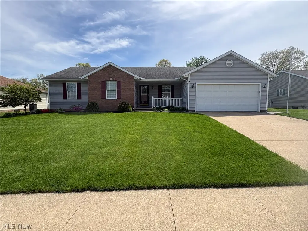 4825 Woodstone Nw Avenue, Massillon, OH 44647 - #1