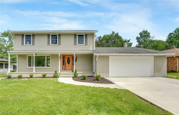 33065 Arlesford Drive, Solon, OH 44139