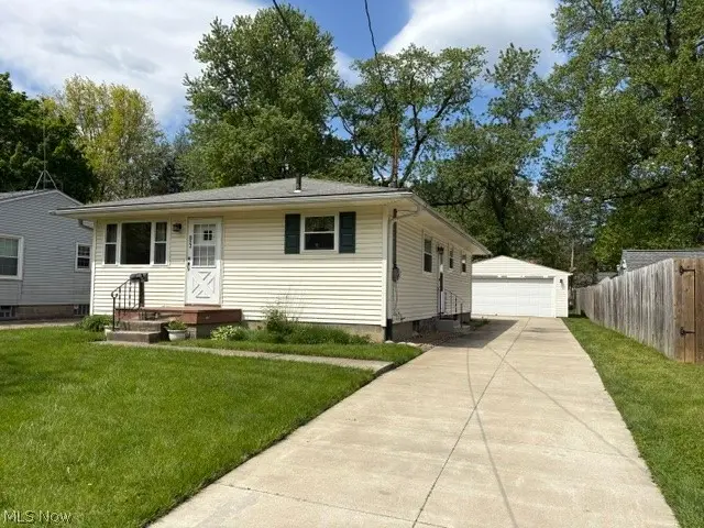 852 Manitou Avenue, Akron, OH 44305 - #1
