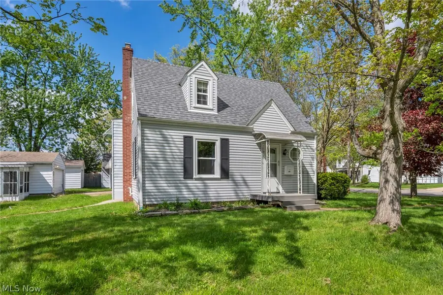 228 Sanford Street, Ravenna, OH 44266 - #2