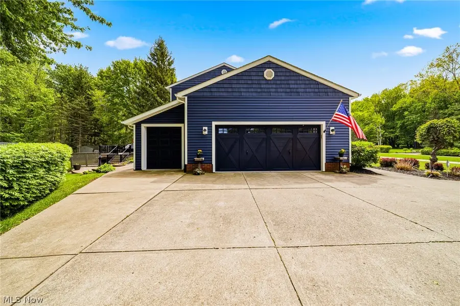 2087 Chimney Ridge Drive, Madison, OH 44057 - #3
