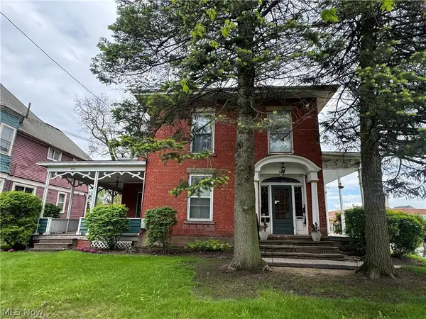 428 West Avenue, Elyria, OH 44035