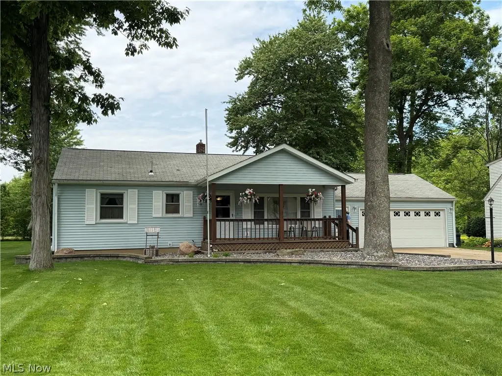 5851 Louise Nw Avenue, Warren, OH 44483 - #1