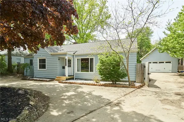 780 Bates Road, Rocky River, OH 44116