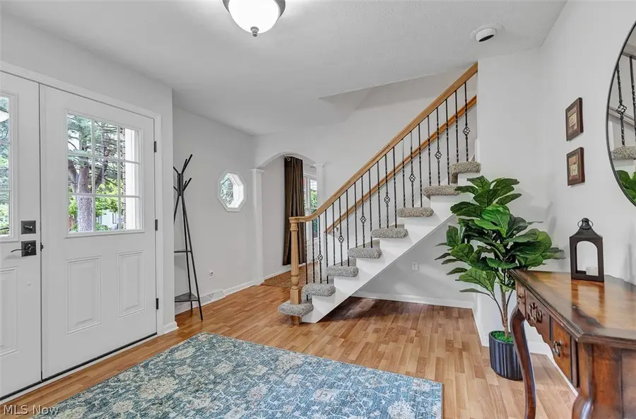 30475 Timber Lane, Bay Village, OH 44140 - #3