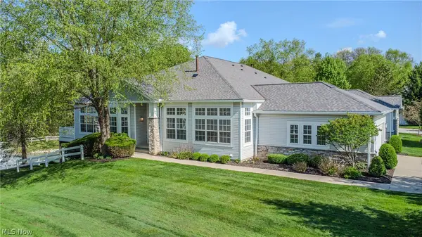 330 Blossom Lane, Orange, OH 44022