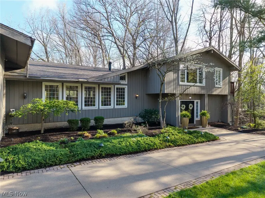 631 Rocky Hollow Drive, Akron, OH 44313 - #3