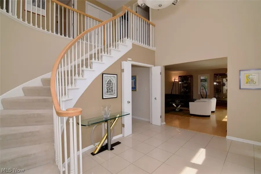 9 Pepper Creek Drive, Pepper Pike, OH 44124 - #2
