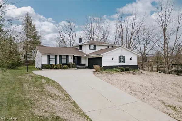 5880 Deepwood Trail, Solon, OH 44139