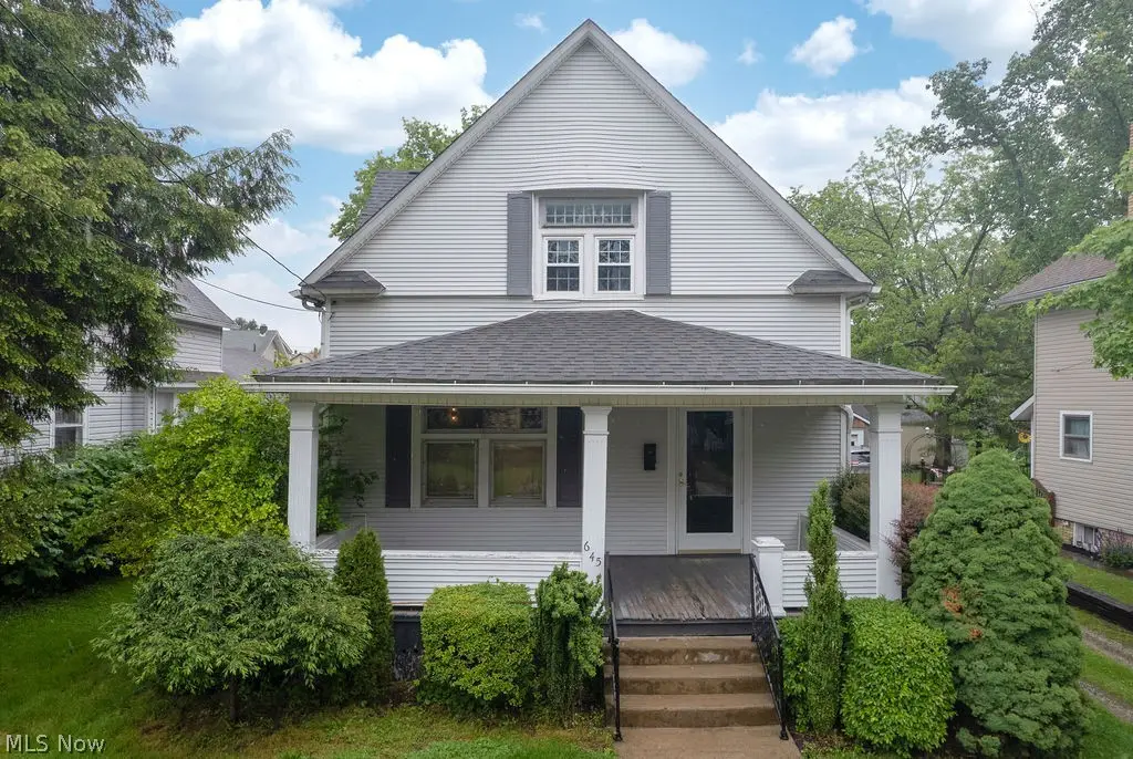 645 W Summit Street, Alliance, OH 44601 - #1