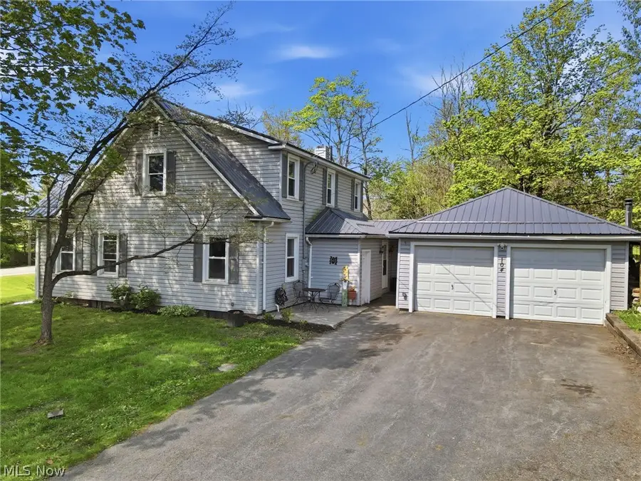 104 W Main Street, West Farmington, OH 44491 - #2