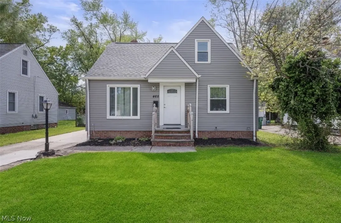 468 E 305th Street, Willowick, OH 44095 - #1