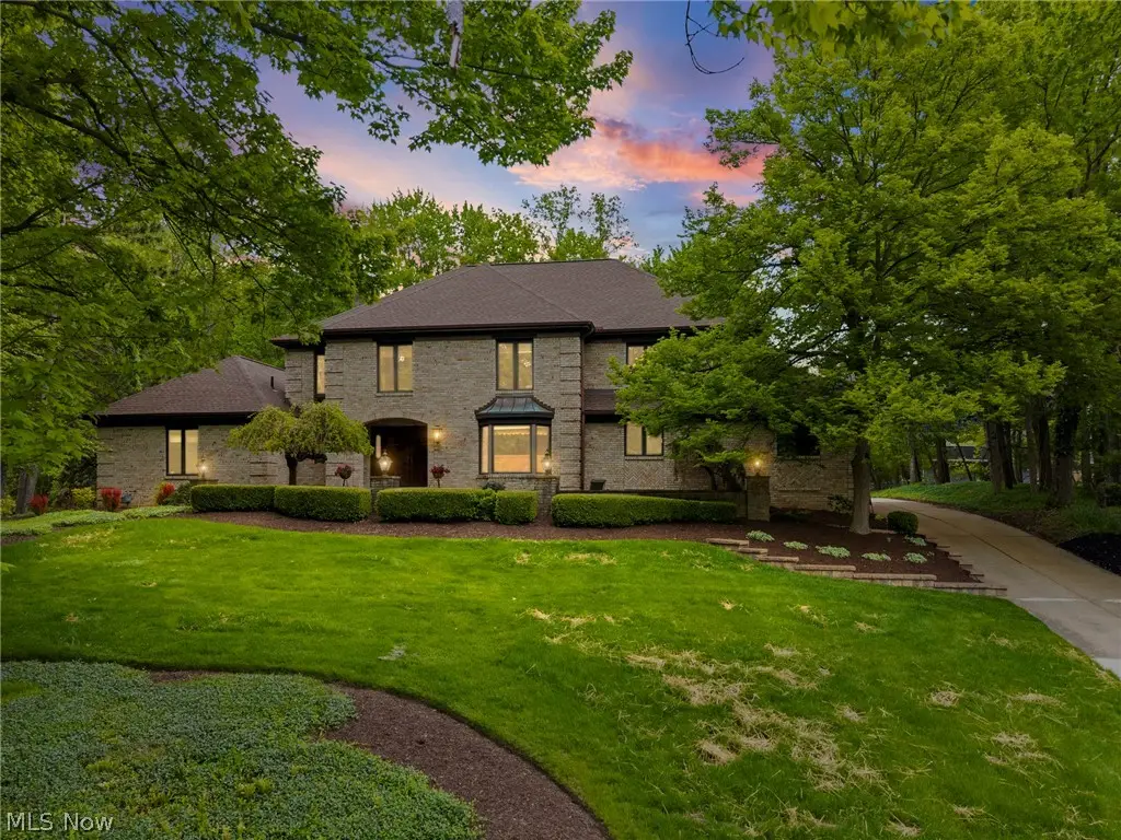 19312 Ivywood Trail, Strongsville, OH 44149 - #1