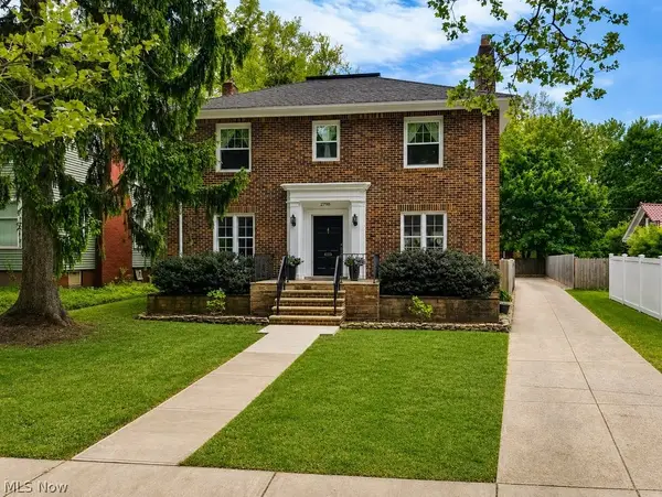 2798 Corydon Road, Cleveland Heights, OH 44118