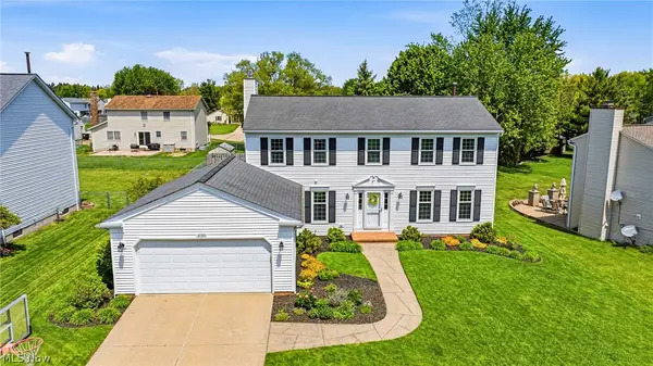 4089 Canterbury Drive, Brunswick, OH 44212