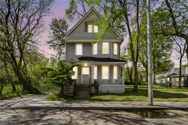 9008 Birchdale Avenue, Cleveland, OH 44106