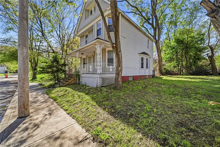 9008 Birchdale Avenue, Cleveland, OH 44106 - #2