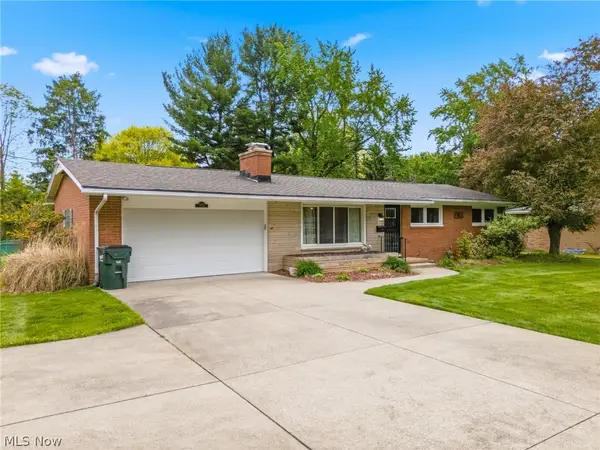 910 Marquardt Nw Avenue, North Canton, OH 44720