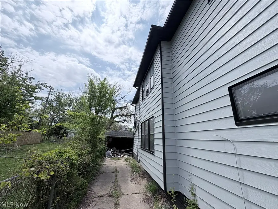 13508 Mann Avenue, East Cleveland, OH 44112 - #3