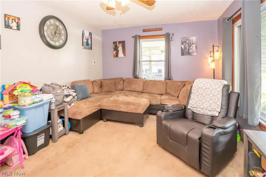 1761 Shaw Avenue, Akron, OH 44305 - #3