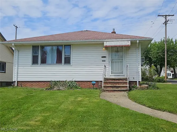 9333 S Highland Avenue, Garfield Heights, OH 44125