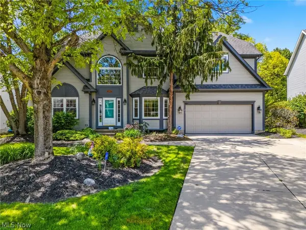 2984 Silver Maple Drive, Fairlawn, OH 44333