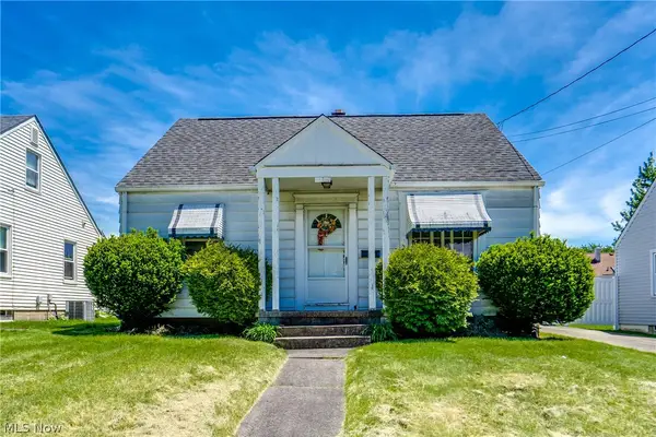 1701 Brown Street, Akron, OH 44301