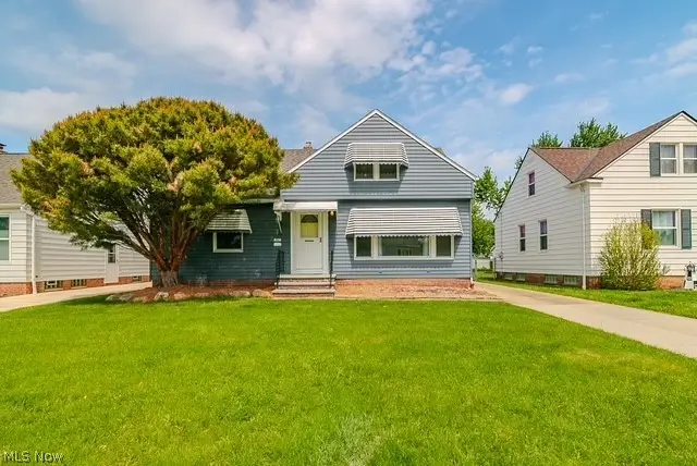 357 E 307th Street, Willowick, OH 44095 - #2
