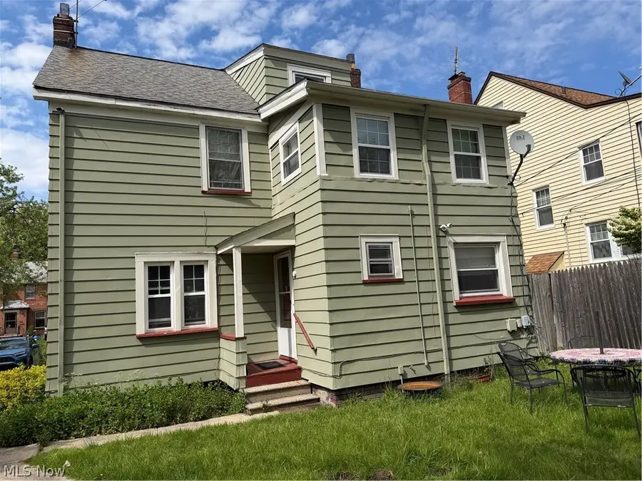 3568 Berkeley Road, Cleveland Heights, OH 44118 - #2
