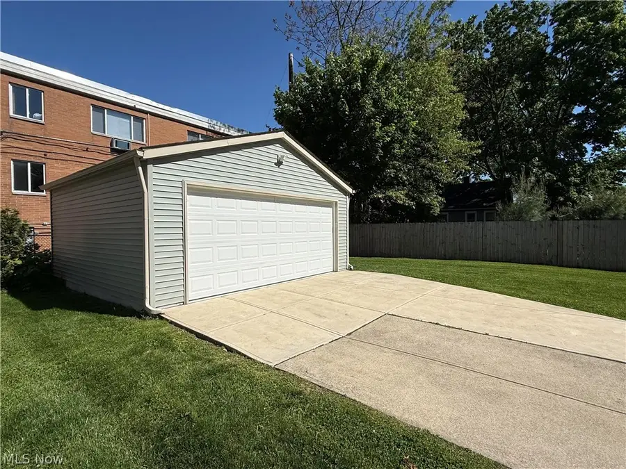 1369 Park Row, Lakewood, OH 44107 - #3