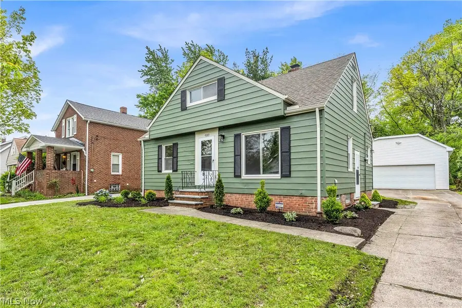 4380 Prasse Road, South Euclid, OH 44121 - #2