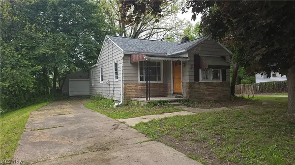 146 Hermann Street, Barberton, OH 44203