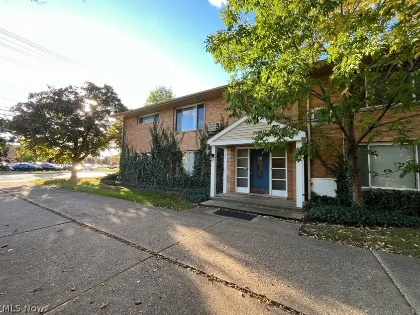 1560 Wagar, Rocky River, OH 44116 - #2