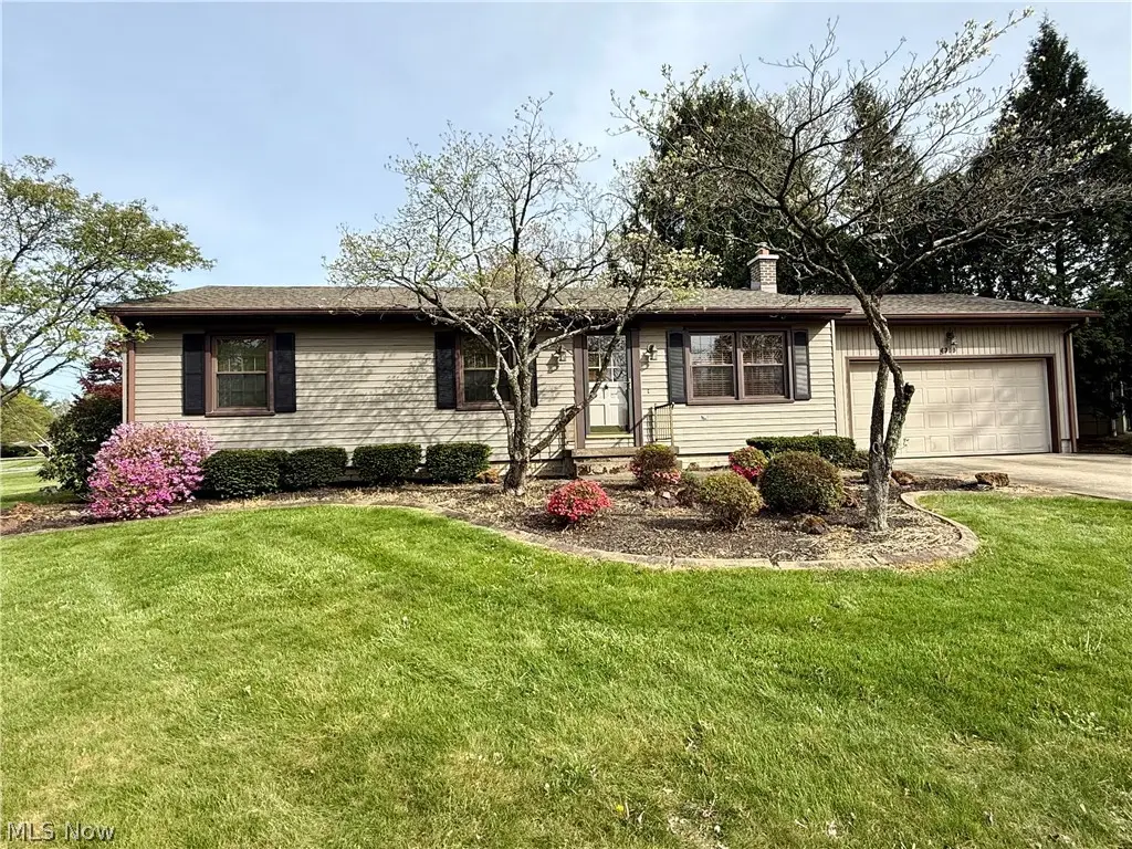 6099 Glenridge Road, Youngstown, OH 44512 - #1